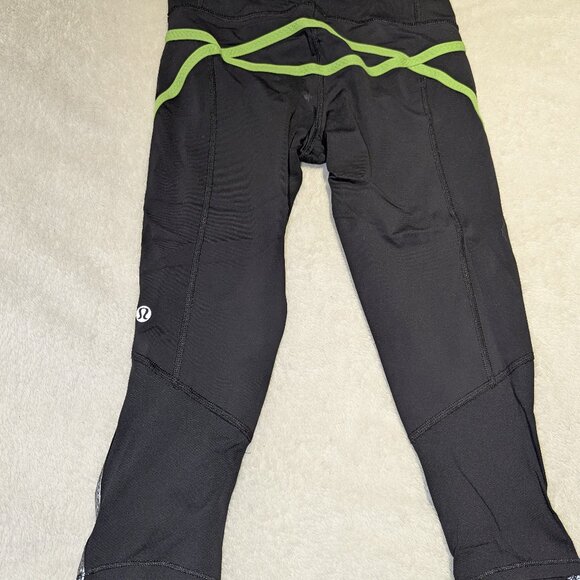 Lululemon Swiftly Pace Crop Bundle Size 2 / 4 Frond Green - Excellent Condition! - Picture 9 of 15